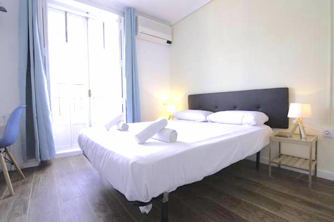 El Magnanimo Rooms & Breakfast Valenza Esterno foto