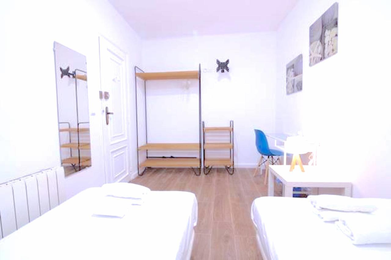 El Magnanimo Rooms & Breakfast Valenza Esterno foto